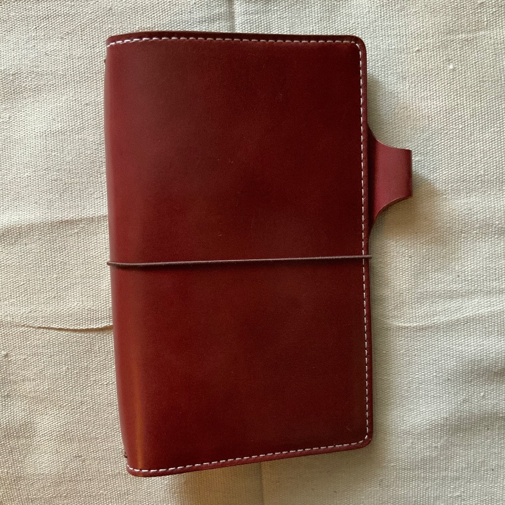 Chic Sparrow Austen Drummond-Heritage-Wide